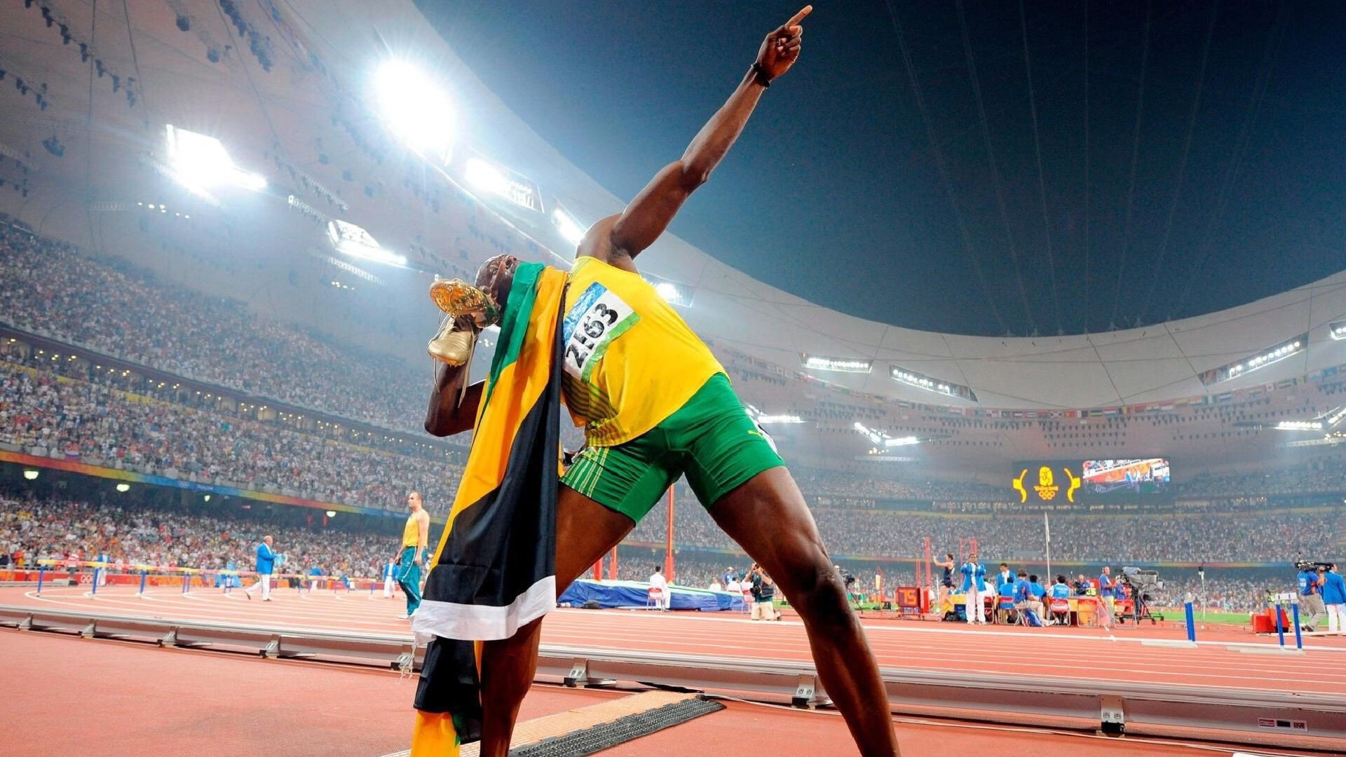 莱万多夫斯基启幕全国总决赛，9号传奇再成焦点|hb游戏官网平台
